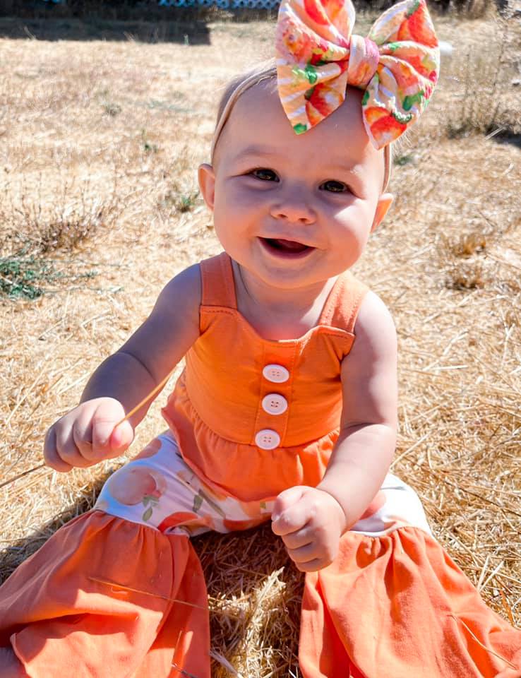 Peach Bell outfit