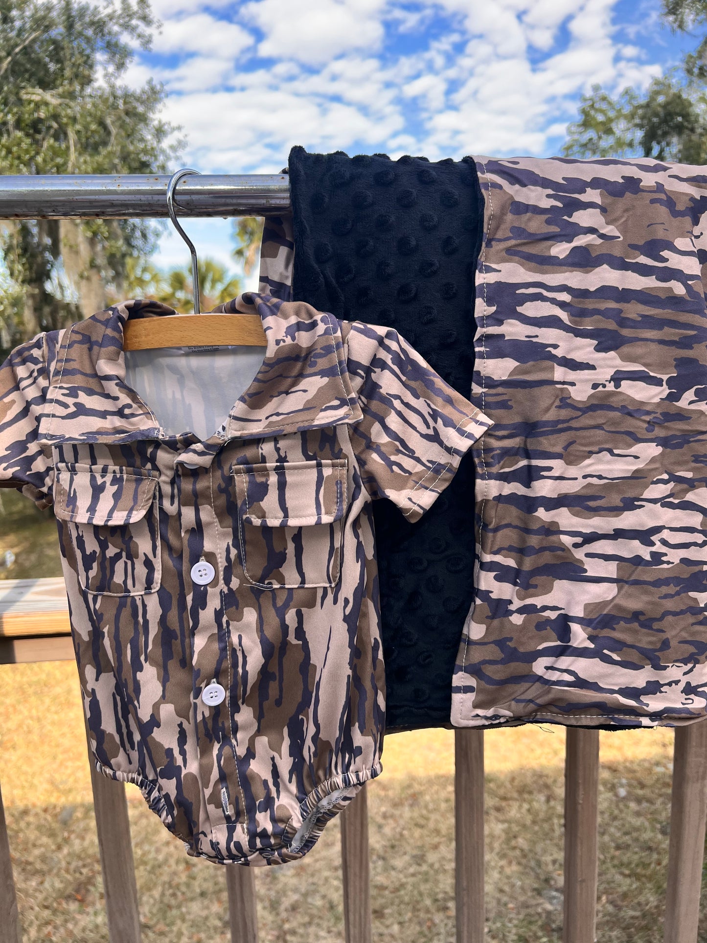 Boys Camo Bubble Buck Brush