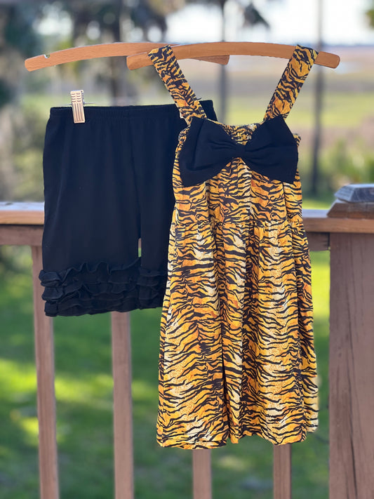 Tigers and Bows Set