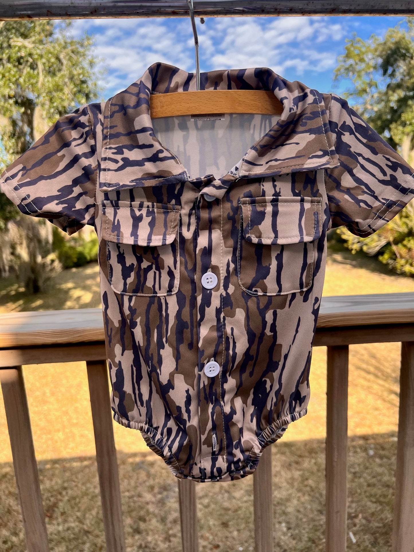 Boys Camo Bubble Buck Brush