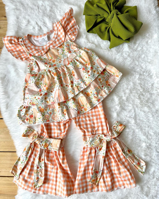 Peachy Pumpkin Outfit